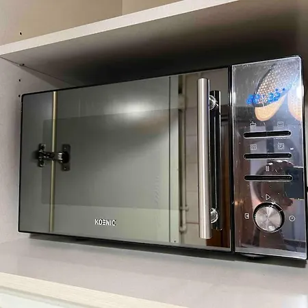 Center 2 Bedroom דירה ברגמו