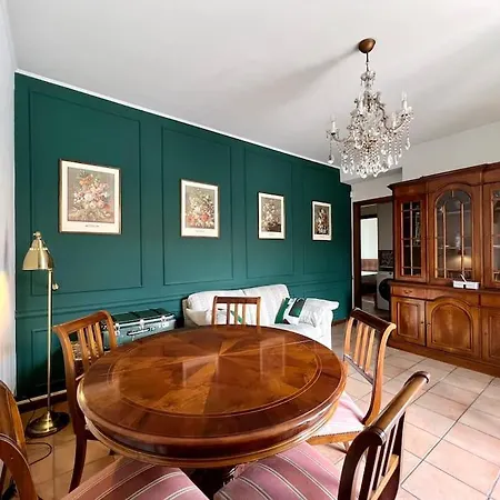 Center 2 Bedroom * ברגמו