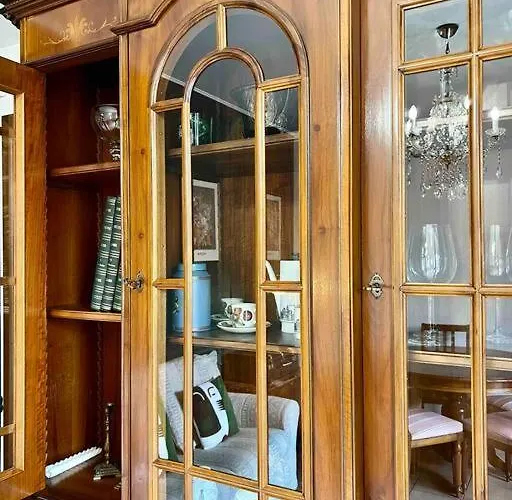 Center 2 Bedroom * بيرغامو